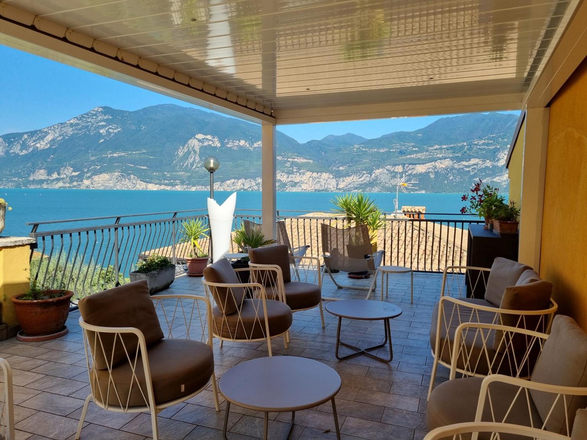 Hotel Pace Brenzone Extérieur photo