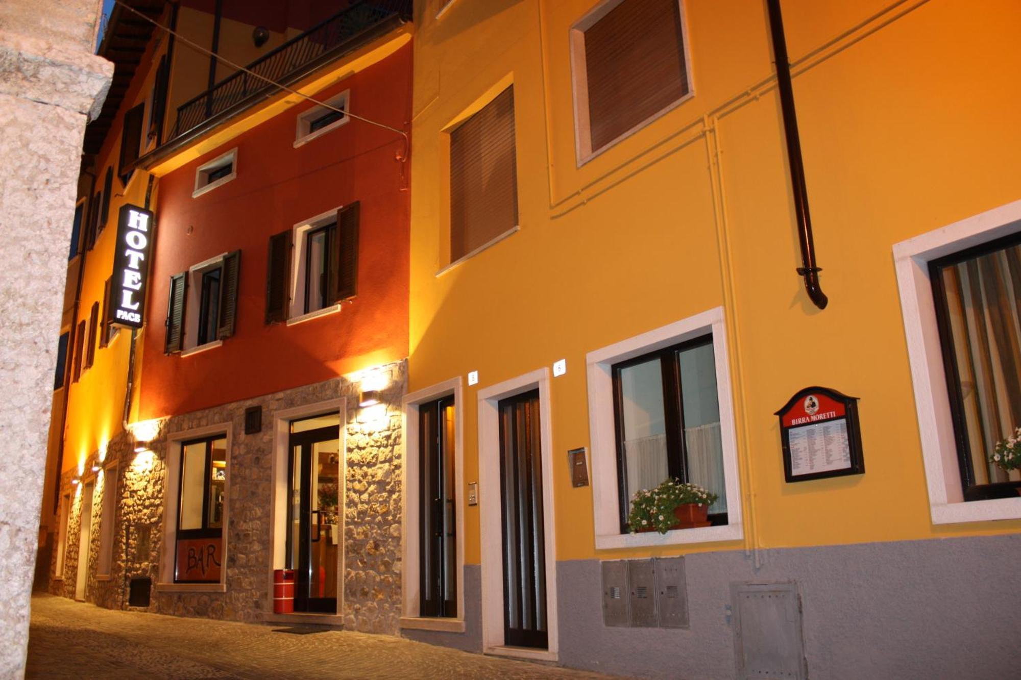 Hotel Pace Brenzone Extérieur photo